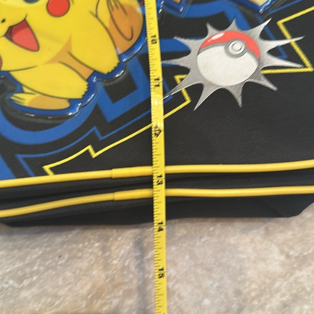 Pokémon backpack - Picture 9 of 9